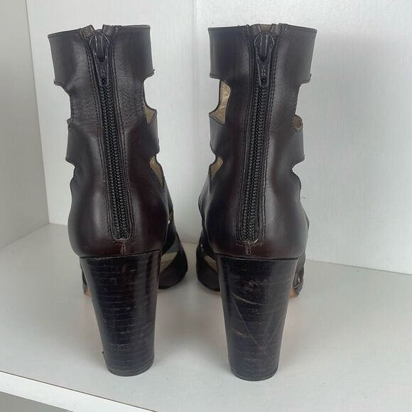 Stuart Weitzman Legroom Caged Leather Gladiator Bootie Sandals 7 - Picture 8 of 15